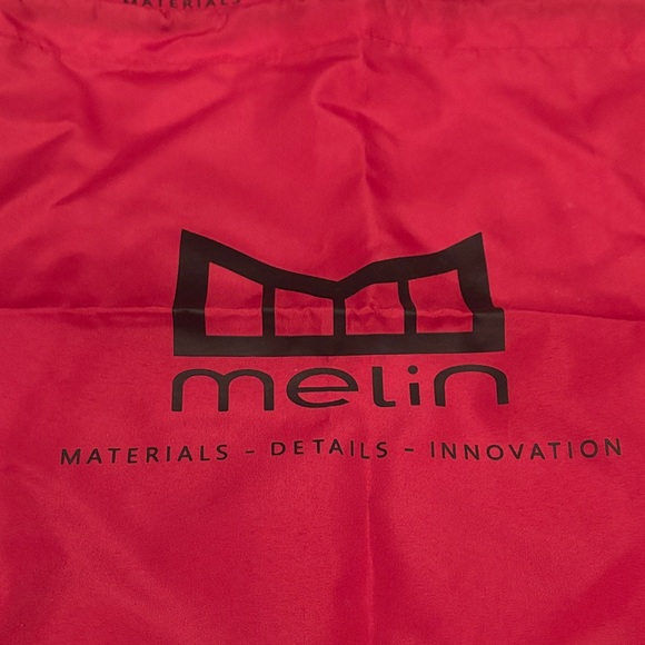 Melin Red Drawstring Bag - Picture 3 of 3